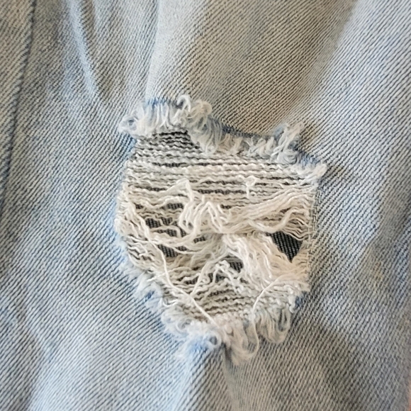 Guess Women's Light Blue Distressed Jeans - Picture 5 of 8